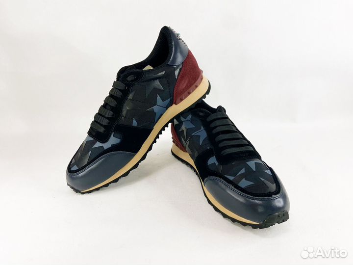 Кроссовки Valentino Rockrunner Star Studded