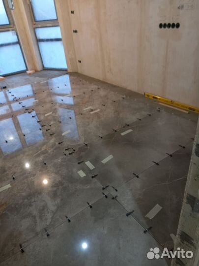 Плиточник укладка плитки