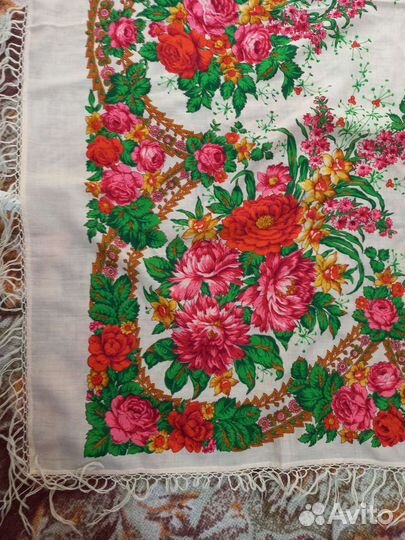 Старинный платок