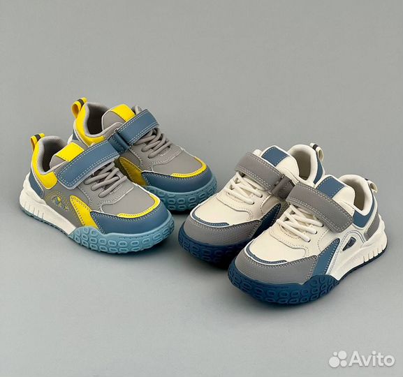 Новые детские кроссовки