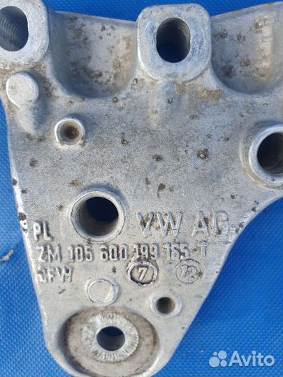 Кронштейн опоры двигателя Volkswagen Polo 1,4