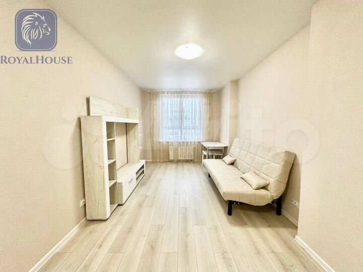 2-к. квартира, 47 м², 5/18 эт.