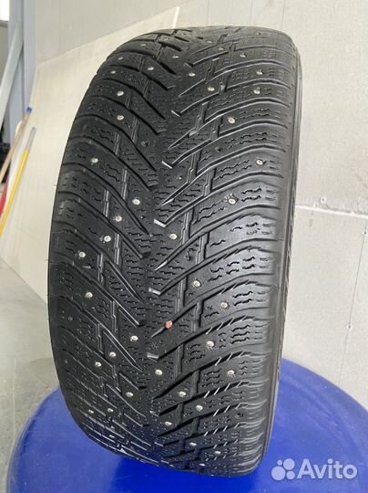 Nokian Tyres Hakkapeliitta 8 245/50 R18 100T