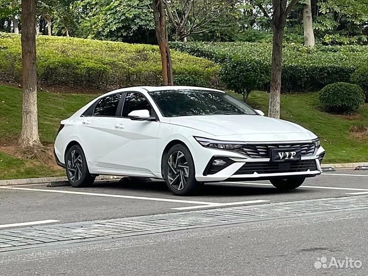 Hyundai Elantra 1.5 CVT, 2022, 20 000 км