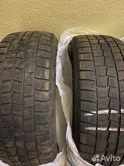 Dunlop Winter Maxx WM01 215/55 R17