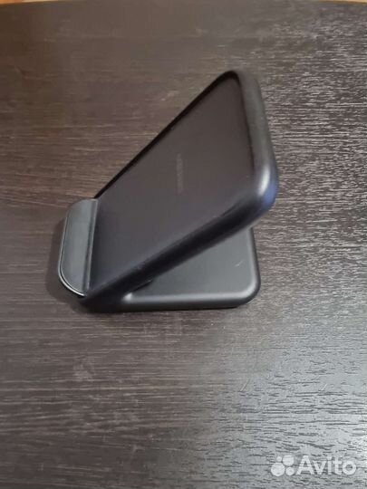 Samsung wireless charger stand