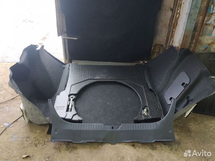 Обшивка багажника Мазда 3 бм