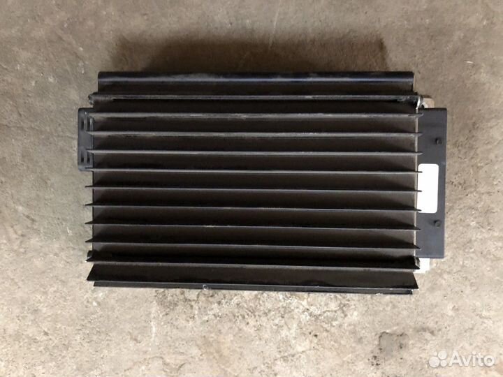 Усилитель звука bose (Audi A8)