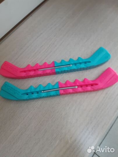 Защита на лезвия коньков