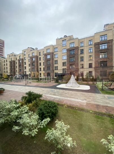 Торговая площадь, 380.3 м²