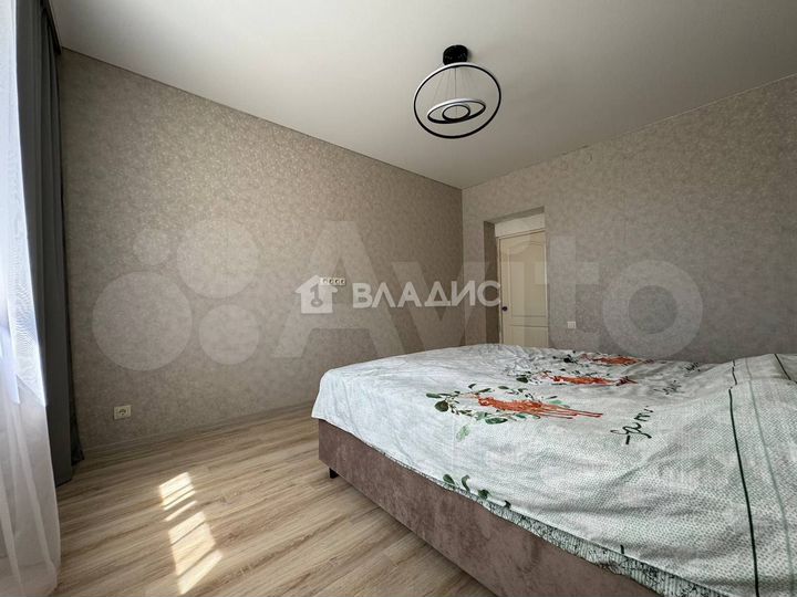 3-к. квартира, 83,8 м², 2/6 эт.