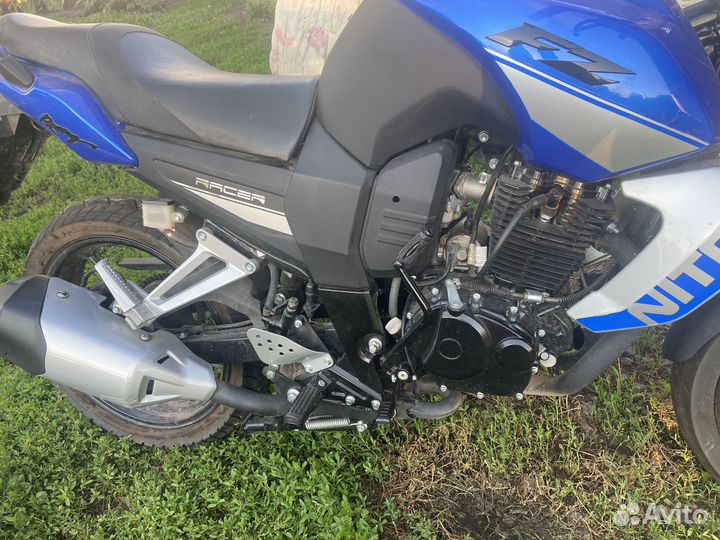 Мотоцикл спортивный