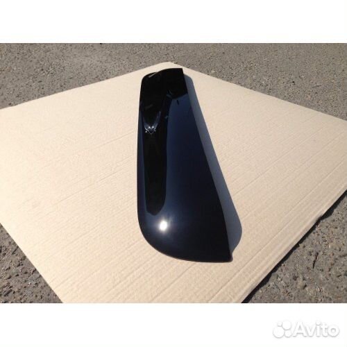 Toyota Land Cruiser 200 Дефлектор люка E4VH2