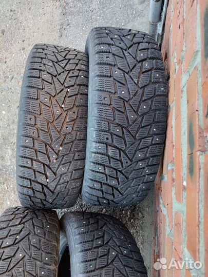 Dunlop SP Winter Ice02 205/55 R16 94T