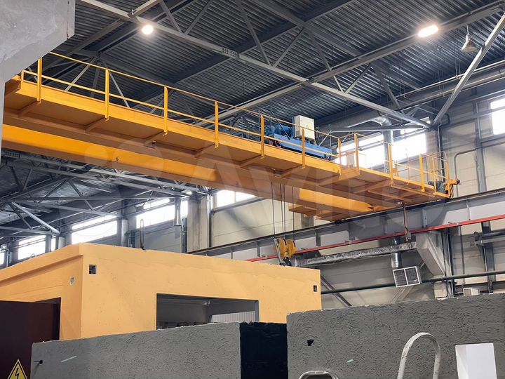 Склад/производство 2160 м2, кран балки