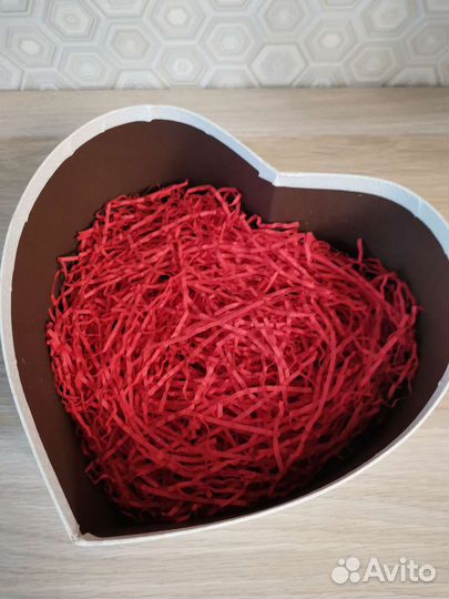 Подарочная коробка в форме сердца