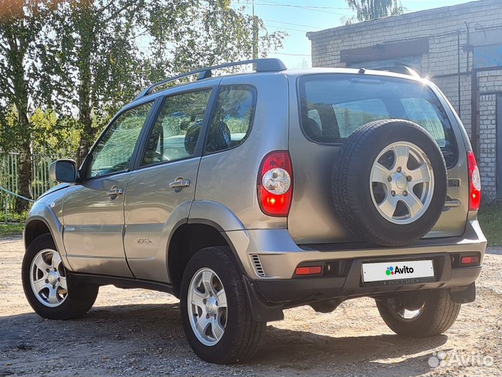 Chevrolet Niva, 2012