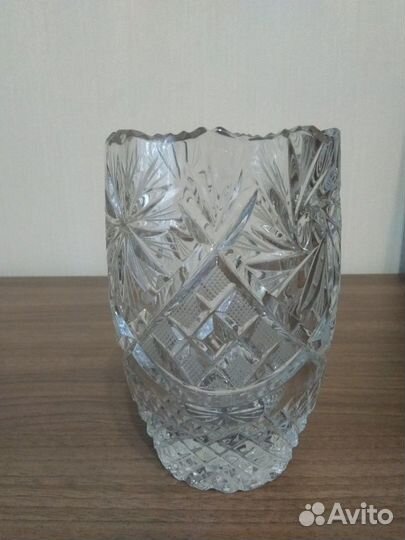 Хрустальные вазы