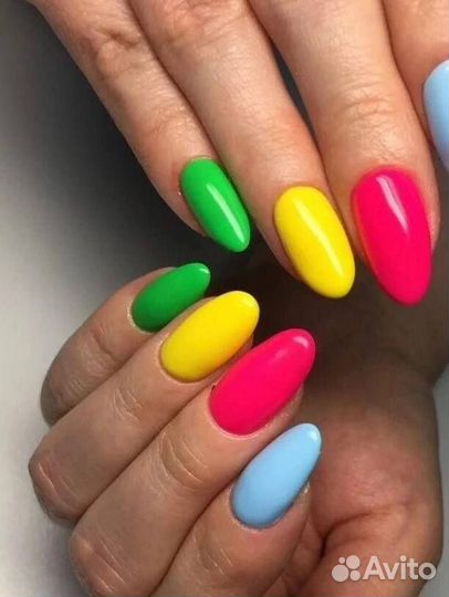 Маникюр педикюр