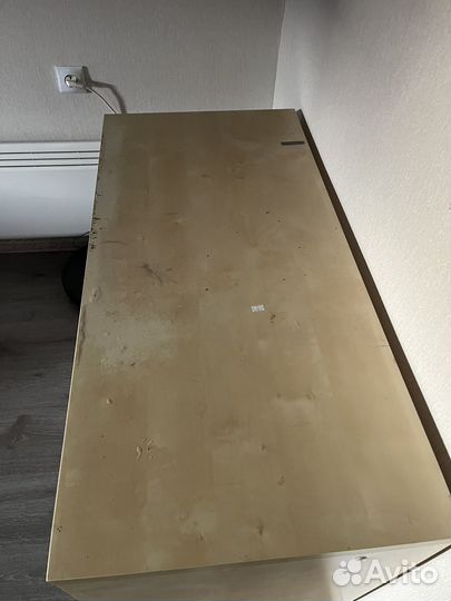 Письменный стол