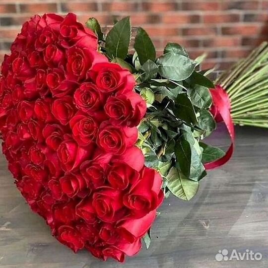 Букет роз 101 роза 51 роза