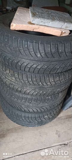 Gislaved Euro Frost 2 215/65 R16