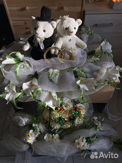 Продам свадебные украшения