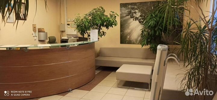 Администратор в хостел Вахта