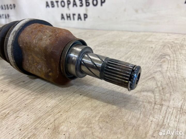 Привод передний левый Nissan Note E11 (1.4) CR14DE