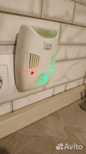 Отпугиватель комаров, тараканов,мелких грызунов