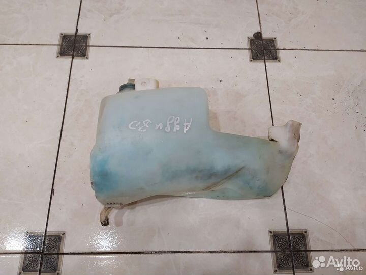 Бачок омывателя Audi 80