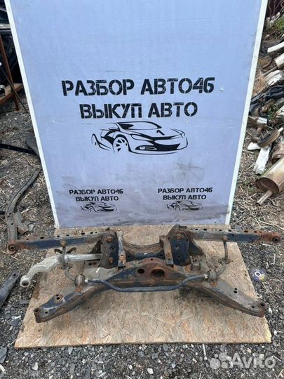 Подрамник задний Nissan Qashqai J10