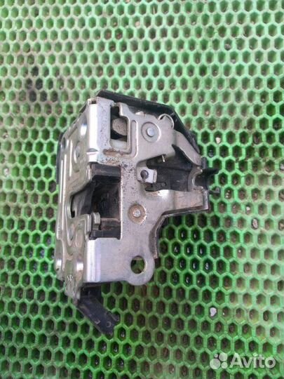 Замок двери передний левый Chery Bonus A13