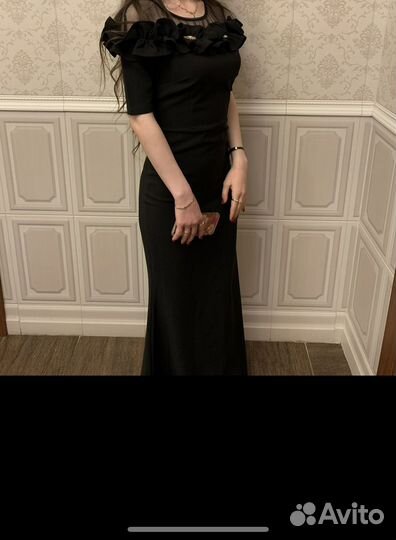 Вечернее платье
