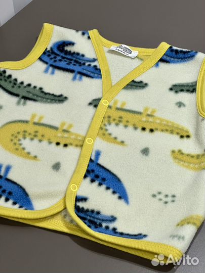 Флисовый жилет детский