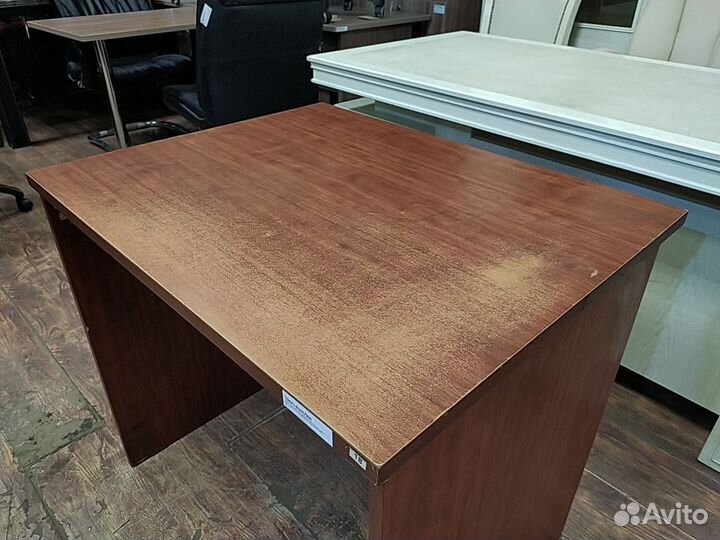Стол письменный б/у 085х67х75 22мм 03441-вшн