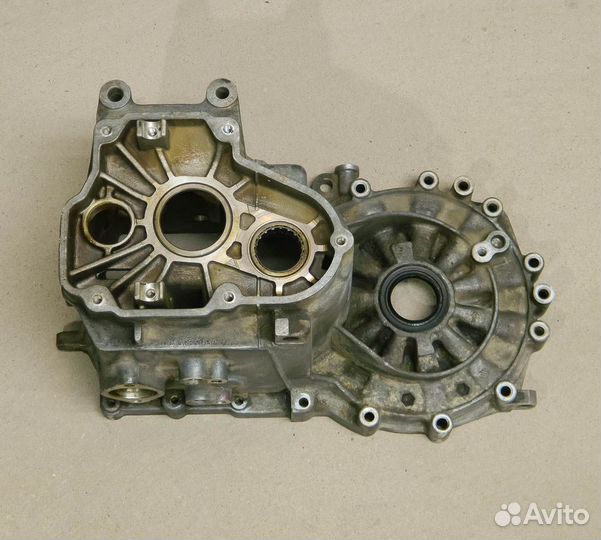 Корпус mкпп CEW Passat B3 1.8