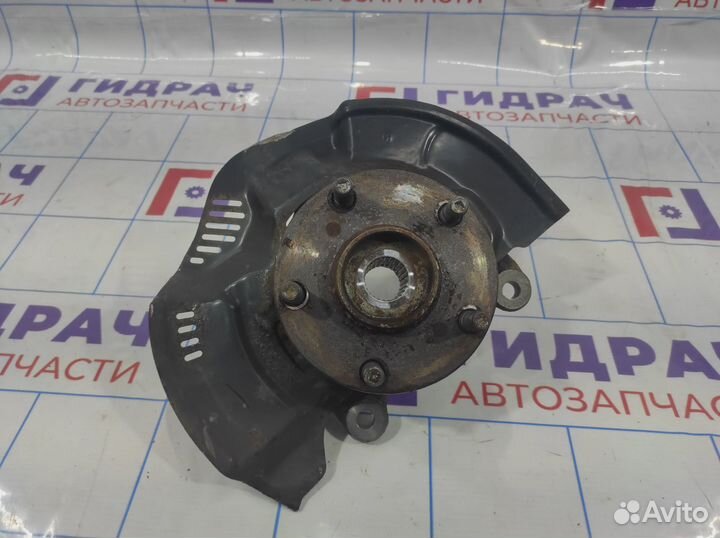 Кулак поворотный передний правый Toyota Auris (E15