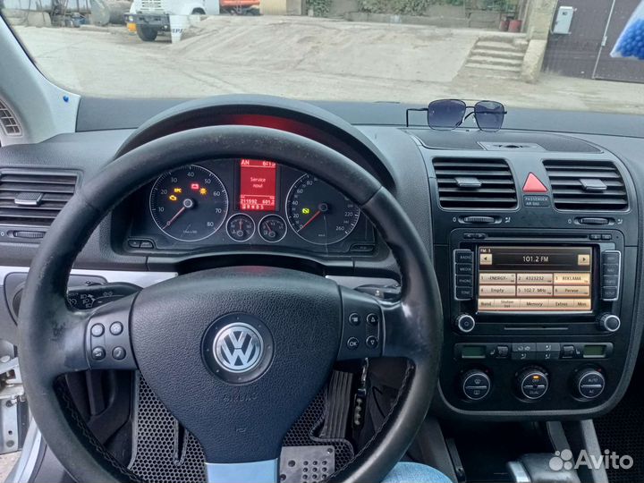 Volkswagen Golf 1.6 AT, 2008, 250 000 км