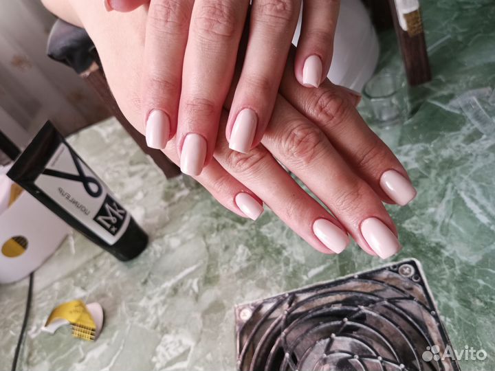 Наращивание ногтей