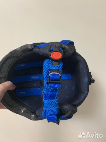 Горнолыжный шлем Uvex 51-55