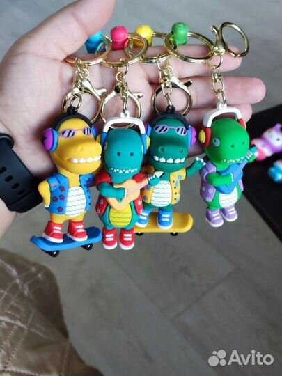 Брелок персонажи аниме, Венсдей, Наруто, Куроми