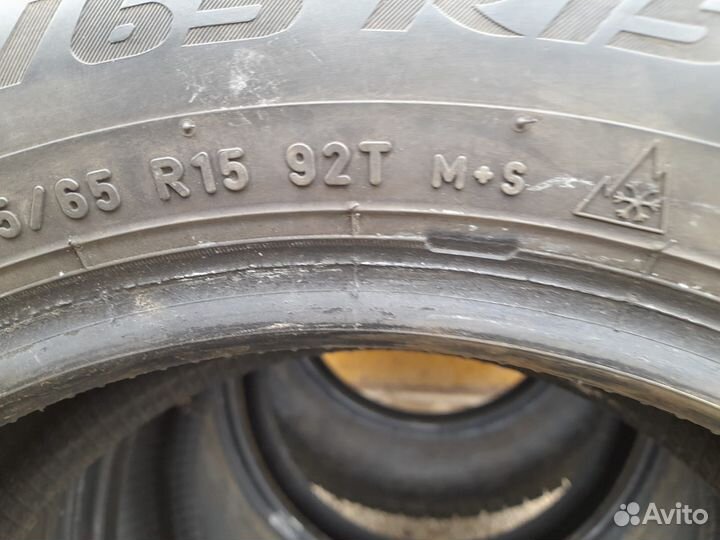 Pirelli Ice Zero 185/65 R15 92T