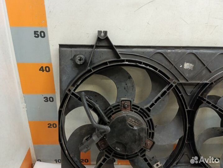 Вентилятор радиатора Kia Carens