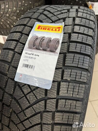 Pirelli Ice Zero FR 255/50 R19