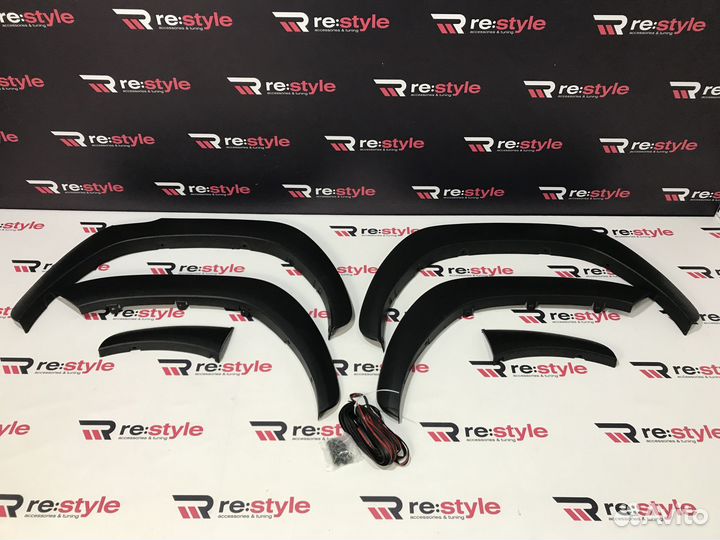 Фендера Toyota Hilux Pick Up с16г Тонкие