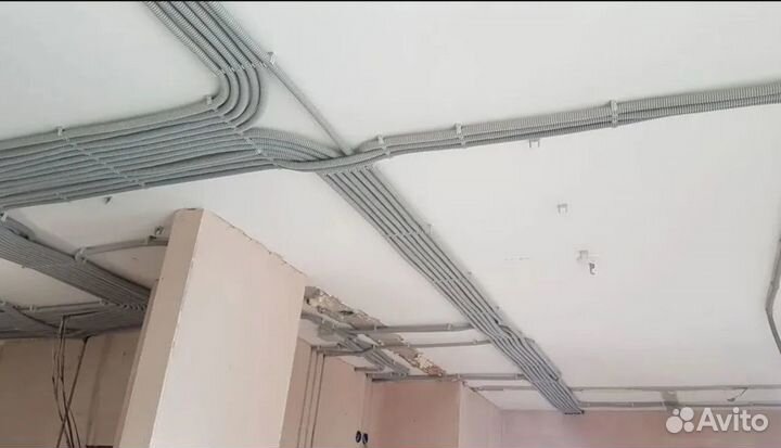 Услуги электрика Сантехник Мастер на час