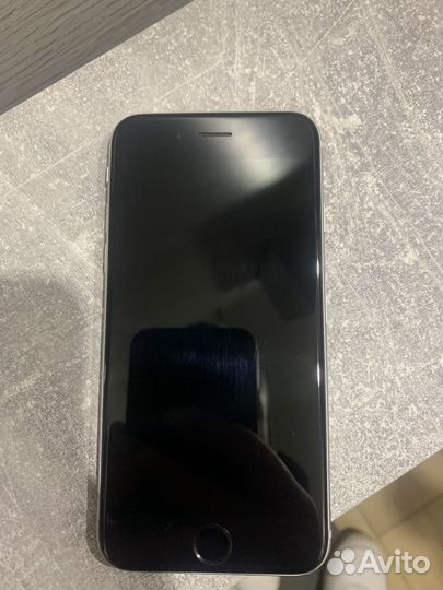 iPhone 6S, 32 ГБ