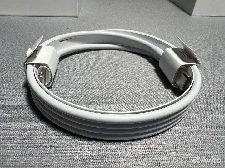 Apple AirPods Pro with MagSafe Case