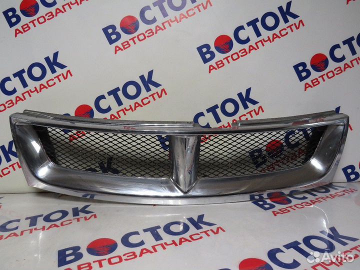 Решетка радиатора nissan bassara JU30, JHU30, JNU3